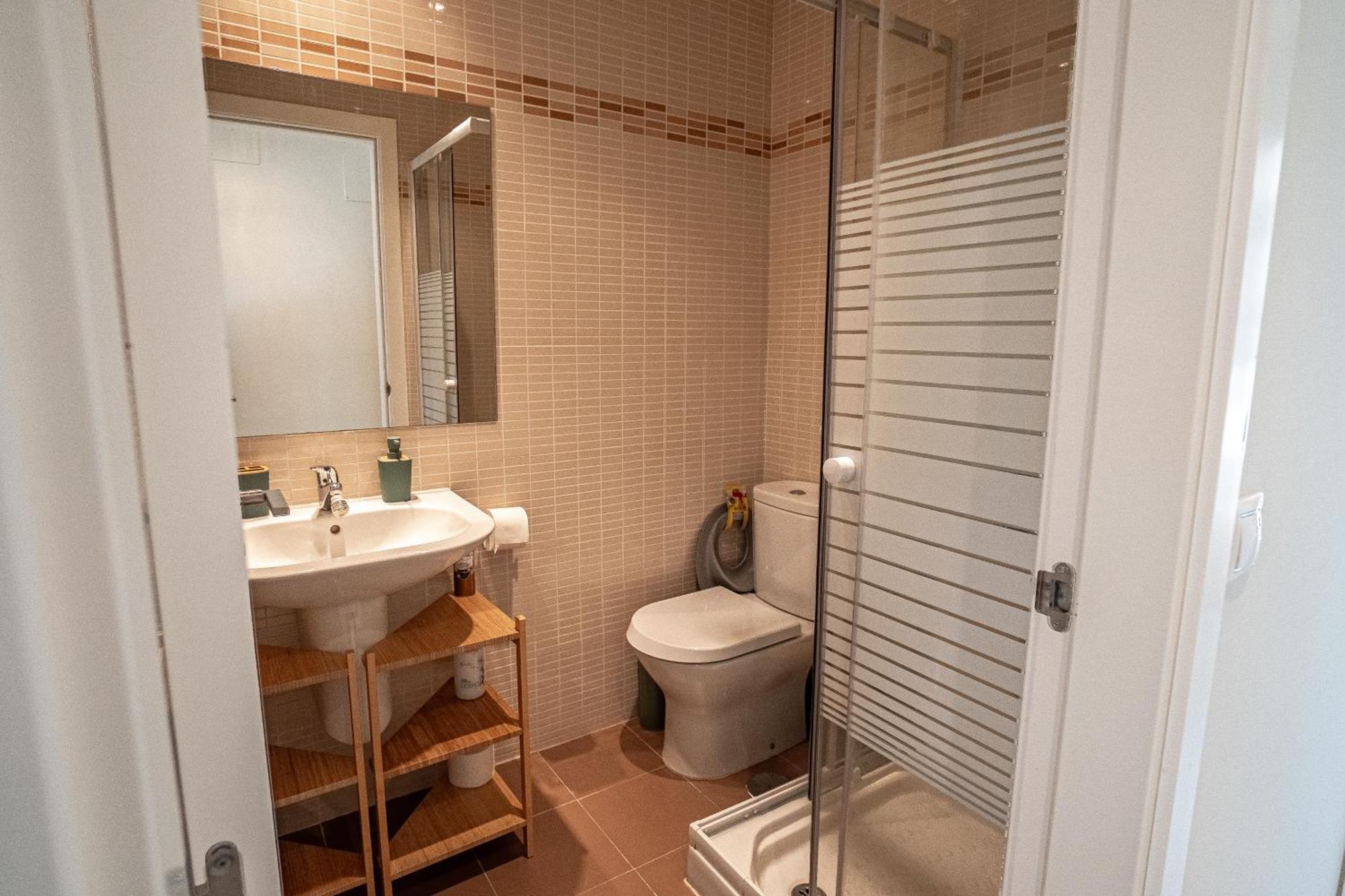 Hello Cosmo Apartment Estepona Bagian luar foto